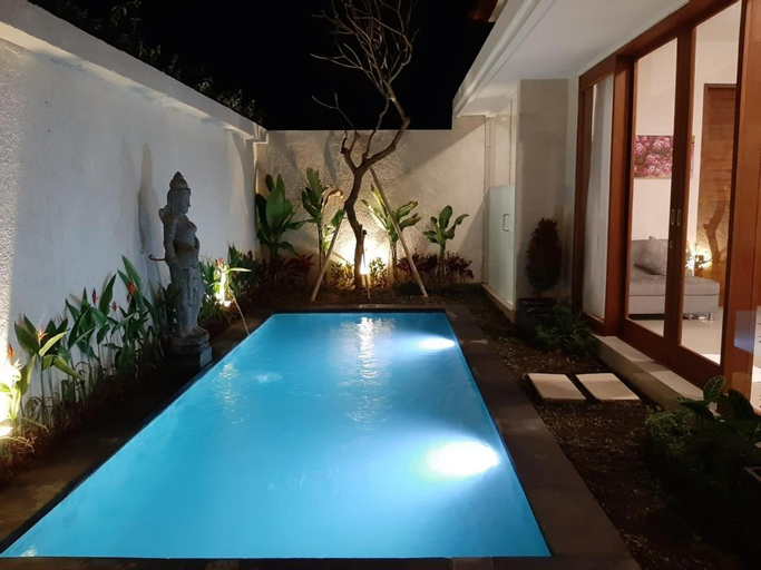 Swimming Pool 3