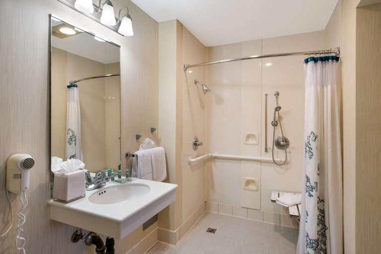 Bathroom 2