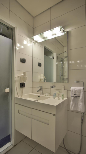Bathroom, Monte Mare Hotel, Kasrouane