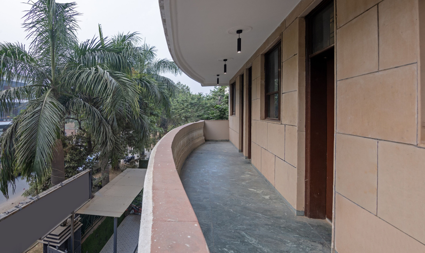 Others 5, Itsy Hotels NV, Sushant Lok, Gurgaon