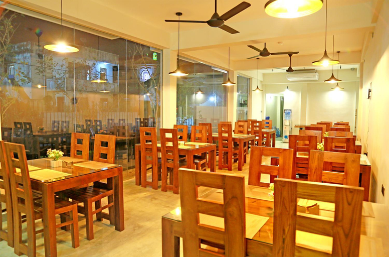 Food & Drinks 5, Hive 68 - Hotel and Resorts Negombo, Negombo