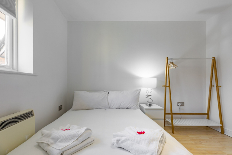 Bedroom 3, London Oasis in Woolwich Arsenal, London