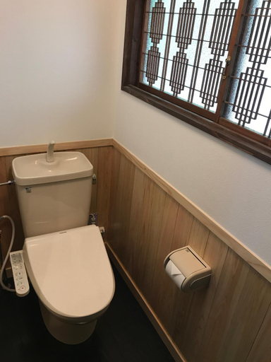 Bathroom, Kotohira Guest House en, Hita