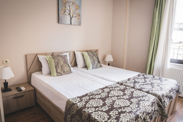 Bedroom 2, Hotel Violet Metekhi, Tbilisi