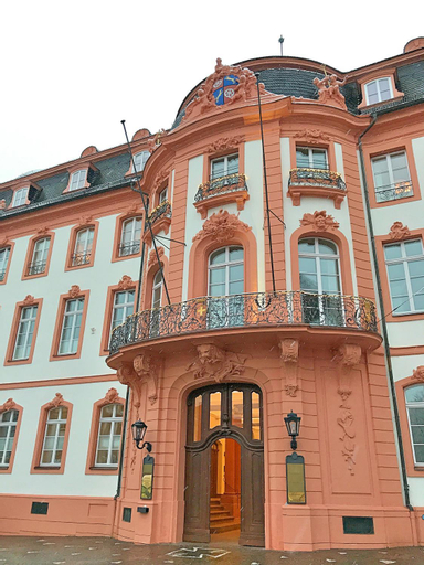 Exterior 10