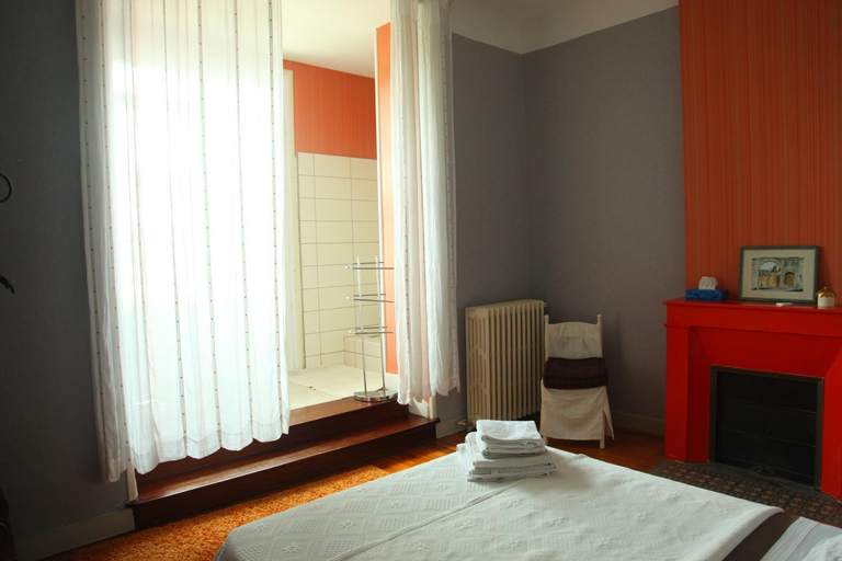 Others 3, La chambre d'hotes du Parc, Gironde