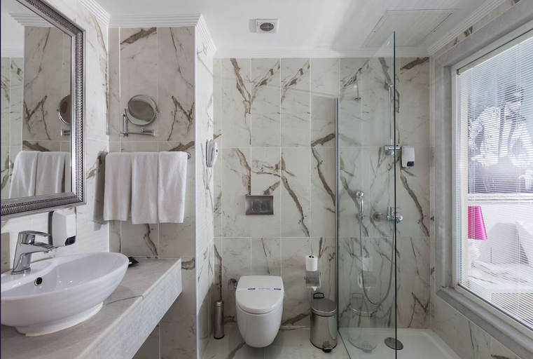 Bathroom 5, Sultan Of Dreams, Manavgat