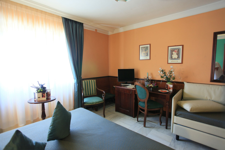 Bedroom 3, Hori Balconata 2.0 Banqueting & Accommodations, Foggia