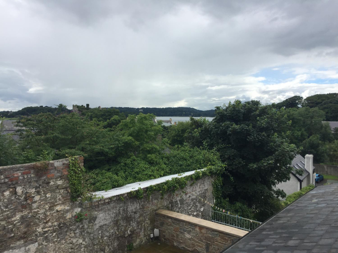Others 5, Roomz, North Down and Ards