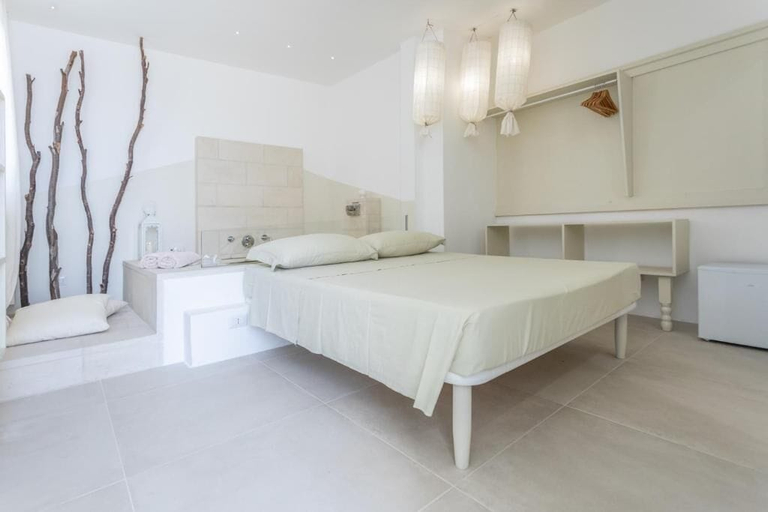 Bedroom 3, SUITE ARTUS, Lecce