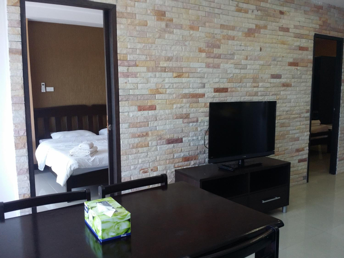 Bedroom 12
