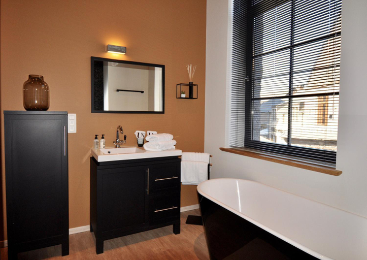 Bathroom 2, Urban Nest, Liège