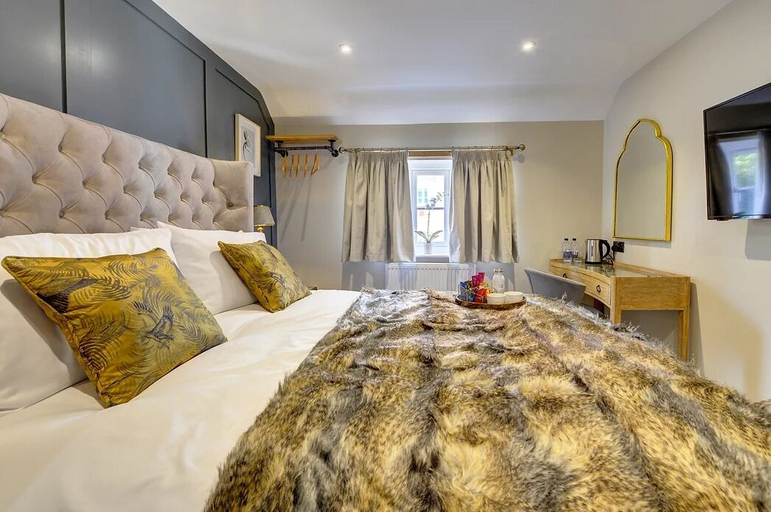 Bedroom 3, The Bridge House Henley, Warwickshire