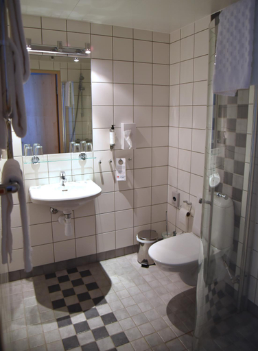 Bathroom 5, Hotell Arjang, Årjäng