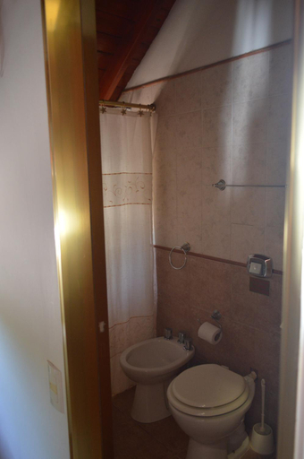 Bathroom, Piedras Doradas Hotel y Spa, Pinamar