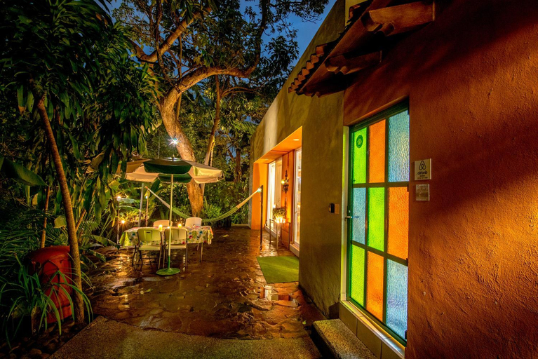Others 3, Htl & Villas Comala, alberca , parking, centricas, Petfriendly, Comala