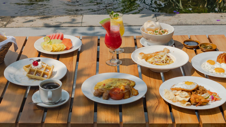 Food & Drinks 20