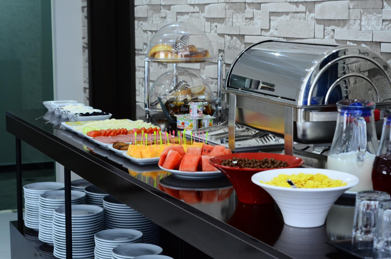 Food & Drinks 5, Dream Tower, Batumi