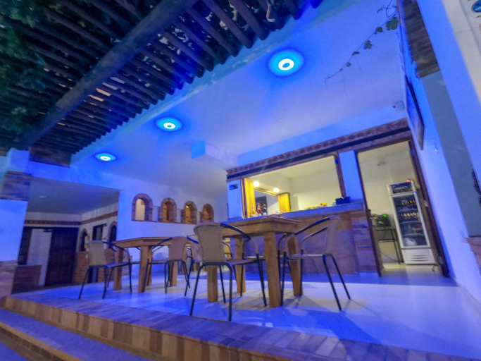 Food & Drinks 5, Camali Hotel, Santa Marta (Dist. Esp.)