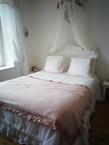 Bedroom 2, Château Bily Chambres d'hôtes, Côtes-d'Armor