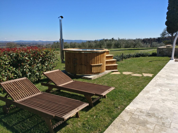 Hot tub 5, Agriturismo Humile, Siena