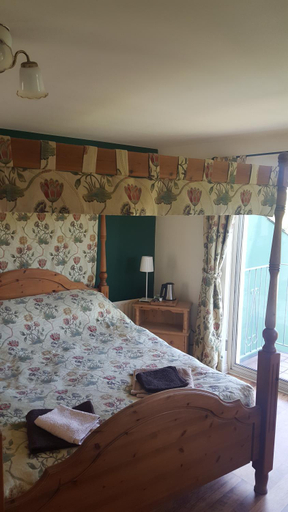 Others 2, Roomz, North Down and Ards