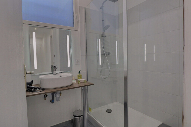 Bathroom 3, Villa des Fontenelles, Var