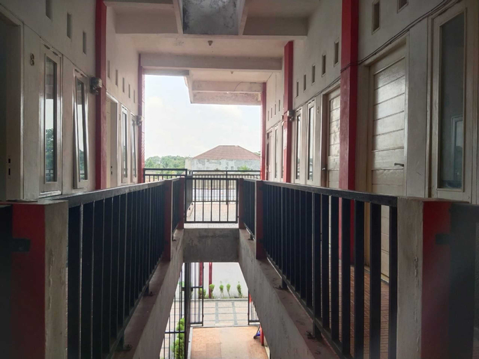Exterior & Views 4, SPOT ON 93478 Amanda Residence, Palembang