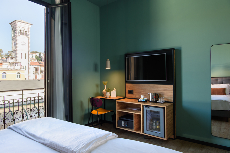 Bedroom 18