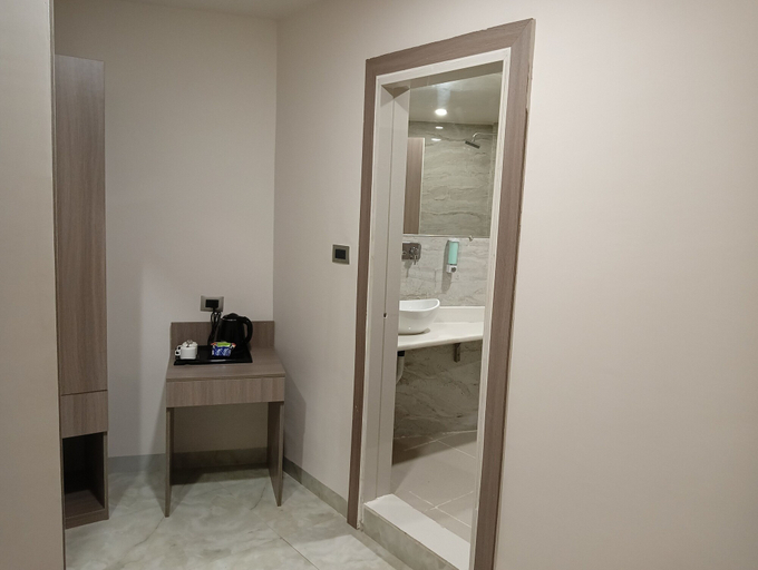 Bathroom 3, B K Castles, Jabalpur