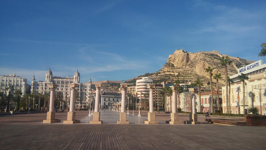 Others 4, LOVE ALICANTE, Alicante