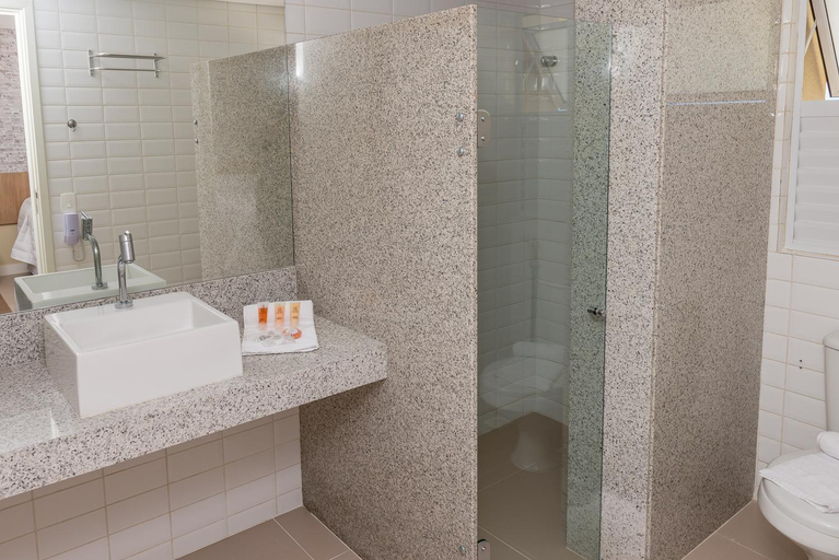 Bathroom 5, Hotel Senac Barreira Roxa, Natal