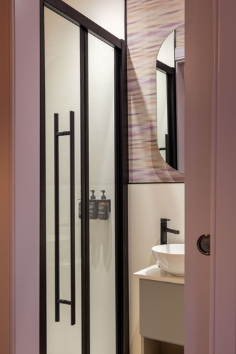 Bathroom 4, Eleven Stafford Street Townhouse, Edinburgh