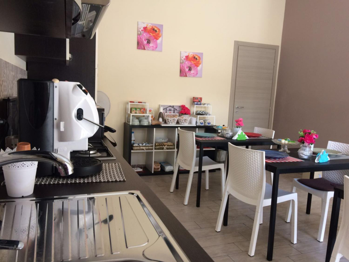 Others 5, Mariane, Agrigento