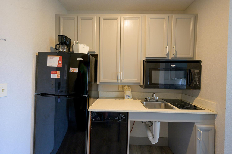Dining Room 5
