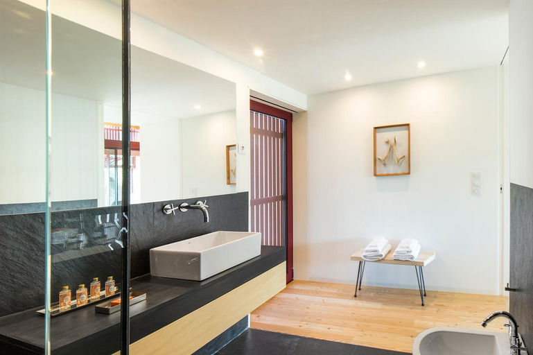 Bedroom 2, Quintas Farm Houses, Arouca