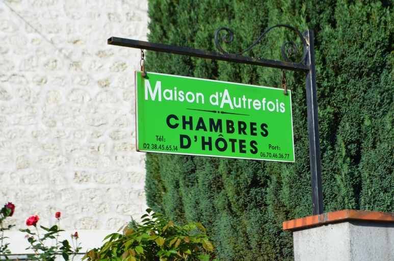 Others 3, Maison d'Autrefois, Loiret