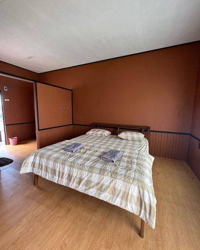 Bedroom 3, Derawan Fisheries Cottage, Berau