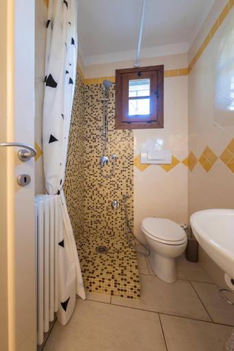 Others 5, La Stagione dell'Arte B&B, Lucca