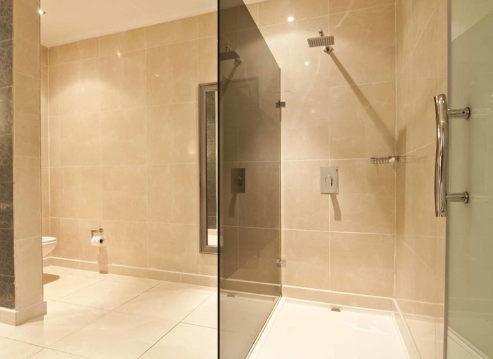 Bathroom 3, Eros Hotel and Suites Lekki, Eti-Osa