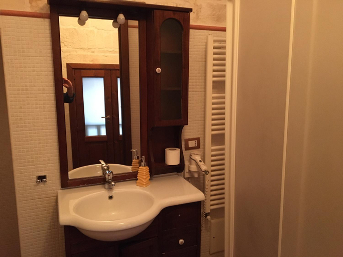 Others 5, B&B San Martino, Taranto