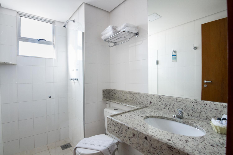 Bathroom 4, Hotel Atlas, Sete Lagoas
