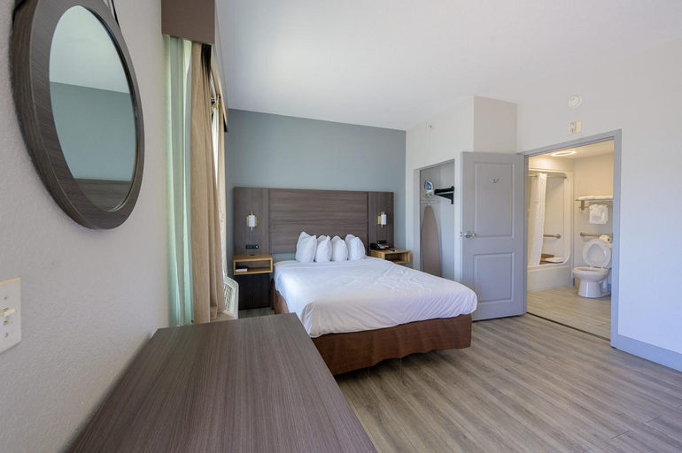 Bedroom 6