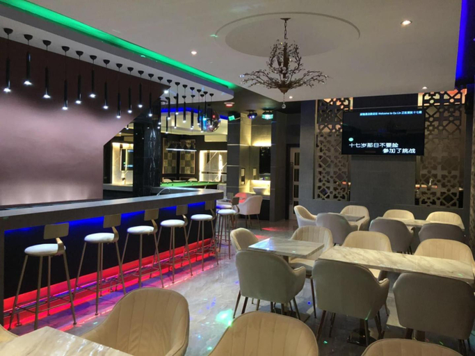 Food & Drinks 5, Qu Lin Resident, Sibu