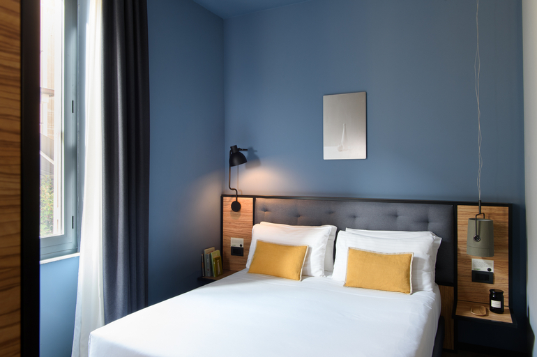 Bedroom 27