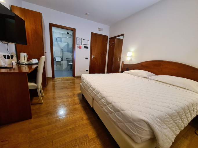 Bedroom 3, Hotel La Villetta, Florence