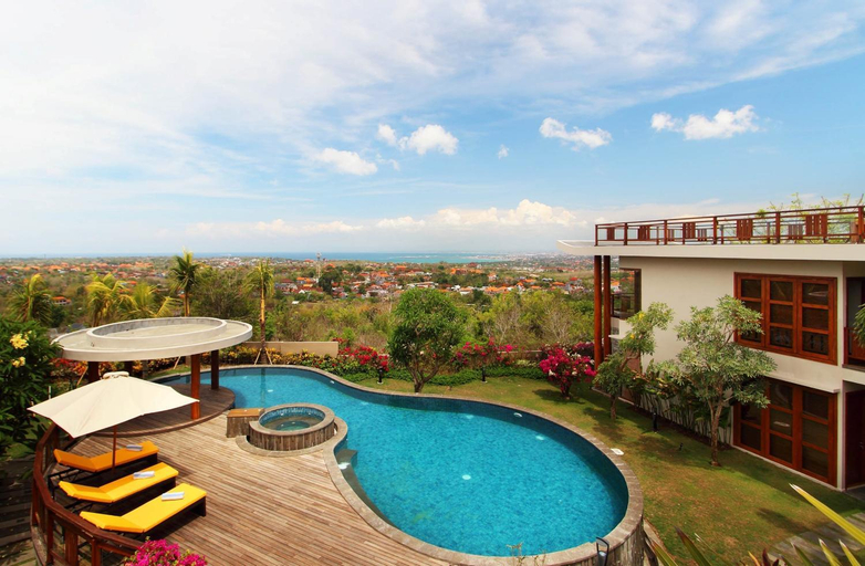 Swimming Pool 11