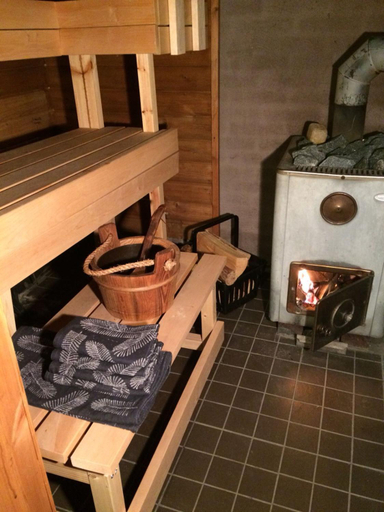 Bathroom 2, House with private beach, North Savonia