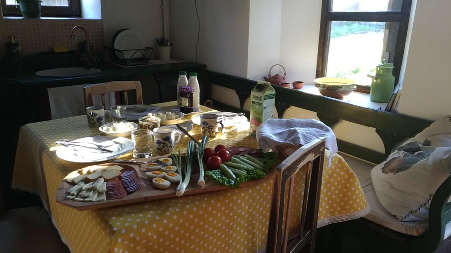 Others 5, Barn guesthouse / Csur vendeghaz, Pauleni-ciuc