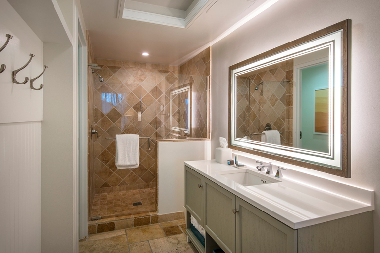 Bathroom, Villas at Hawks Cay Resort, Monroe